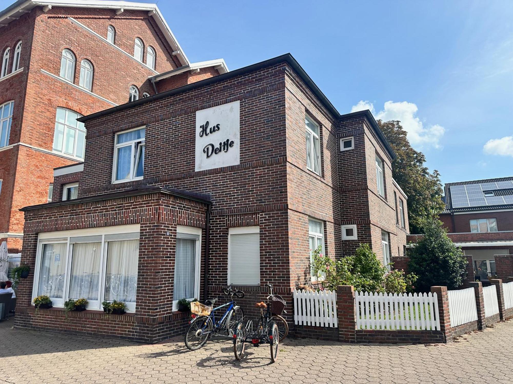 Hotel Haus Deitje Borkum Exterior foto